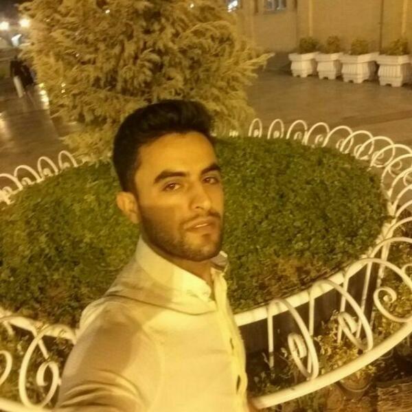 تصویر پروفایل تنها