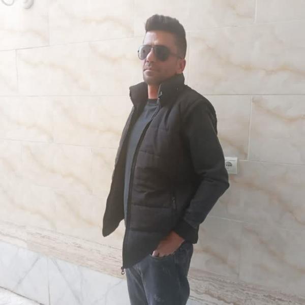 تصویر پروفایل بدون نام