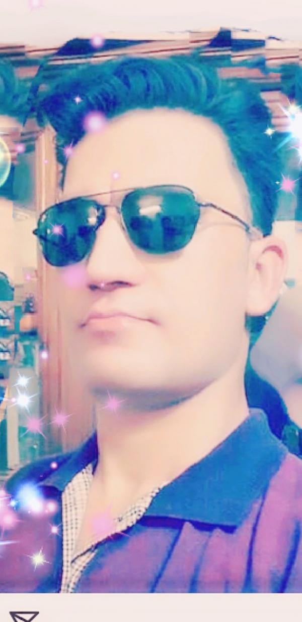 تصویر پروفایل علی اکبر