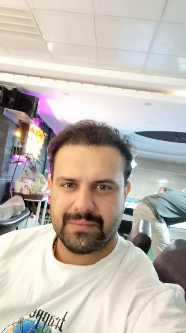 تصویر پروفایل مجید