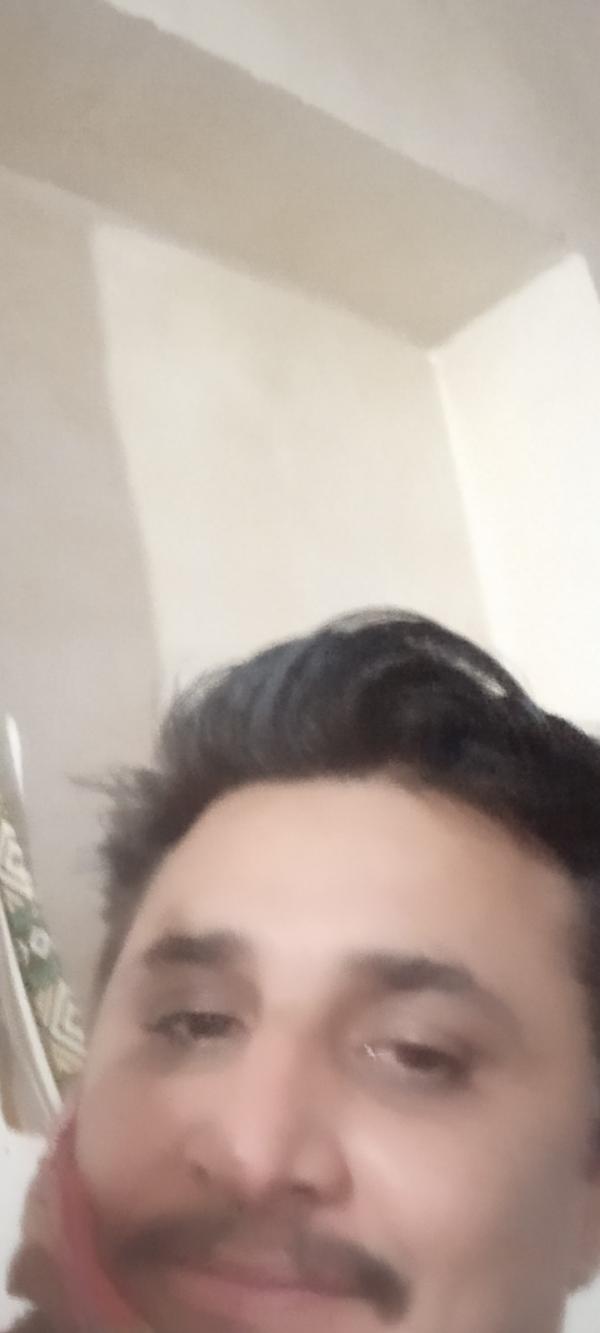تصویر پروفایل احمد