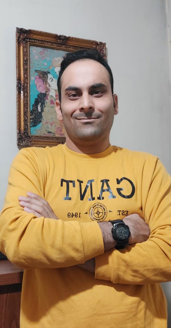 تصویر پروفایل وحید