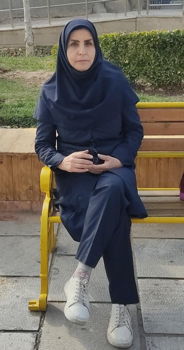 تصویر پروفایل بدون نام