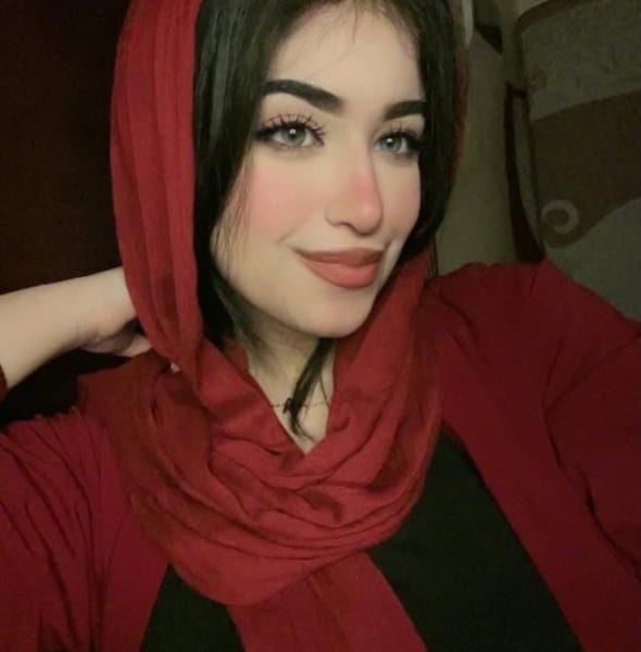 تصویر پروفایل النا