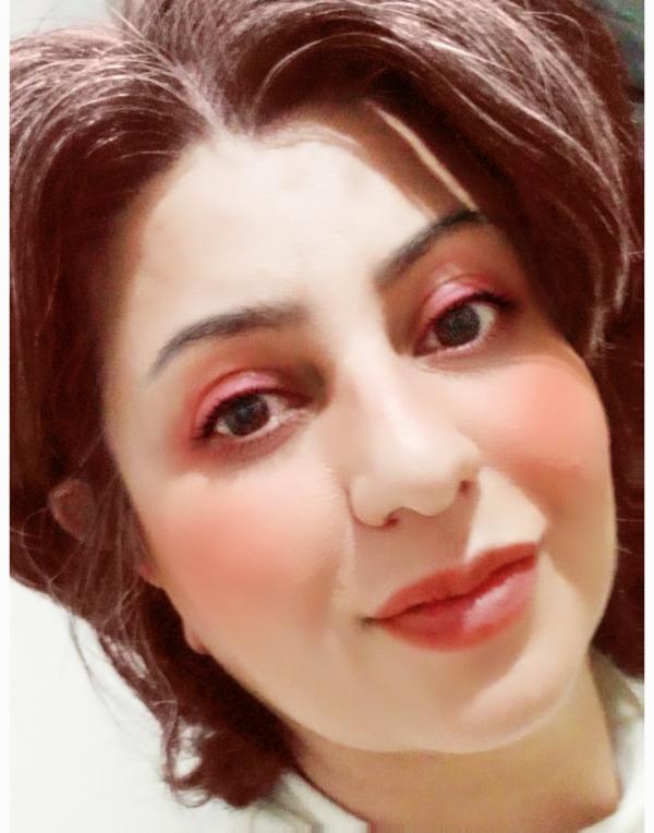 تصویر پروفایل کیمیا