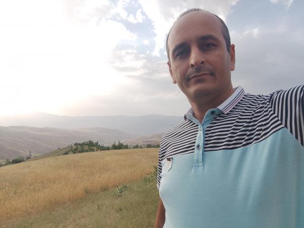 تصویر پروفایل مجید