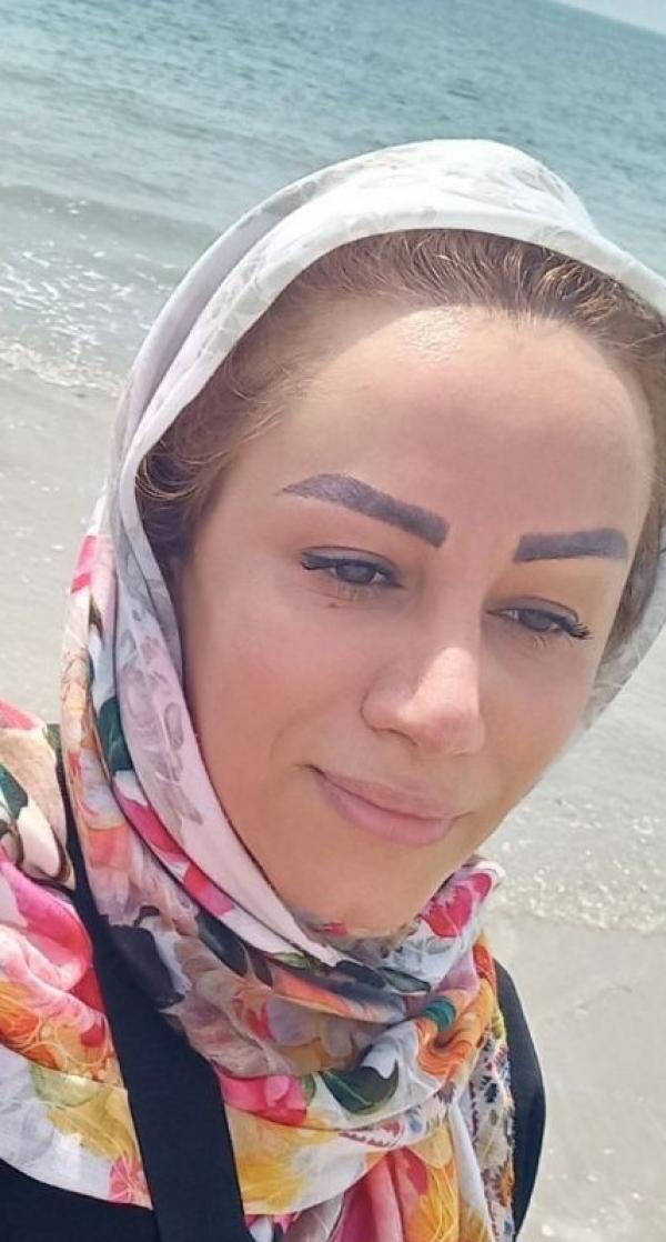 تصویر پروفایل فرزانه