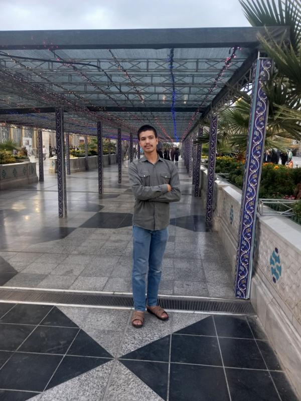 تصویر پروفایل حسین