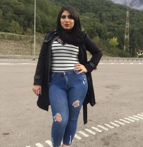 تصویر پروفایل ملیحه