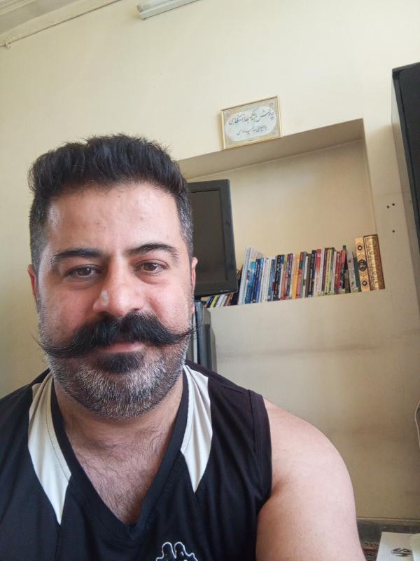 تصویر پروفایل کوروش