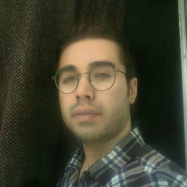 تصویر پروفایل علی