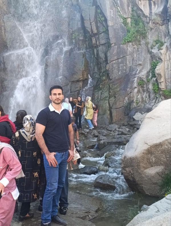 تصویر پروفایل رضا