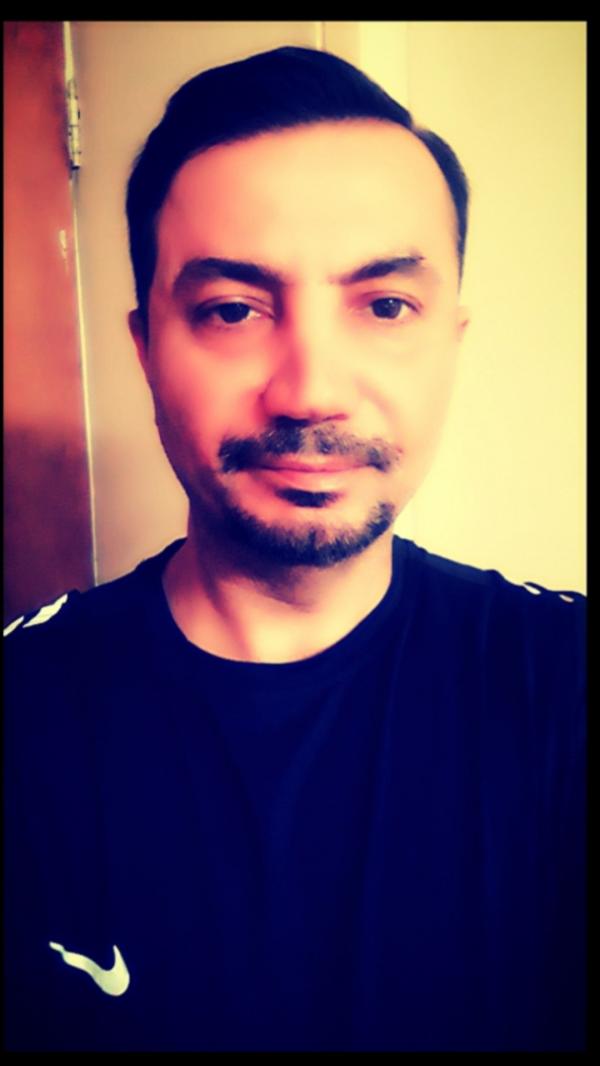 تصویر پروفایل وحید