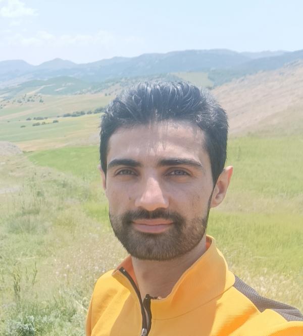 تصویر پروفایل افشین