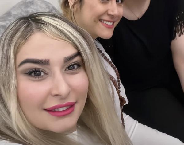 تصویر پروفایل تینا