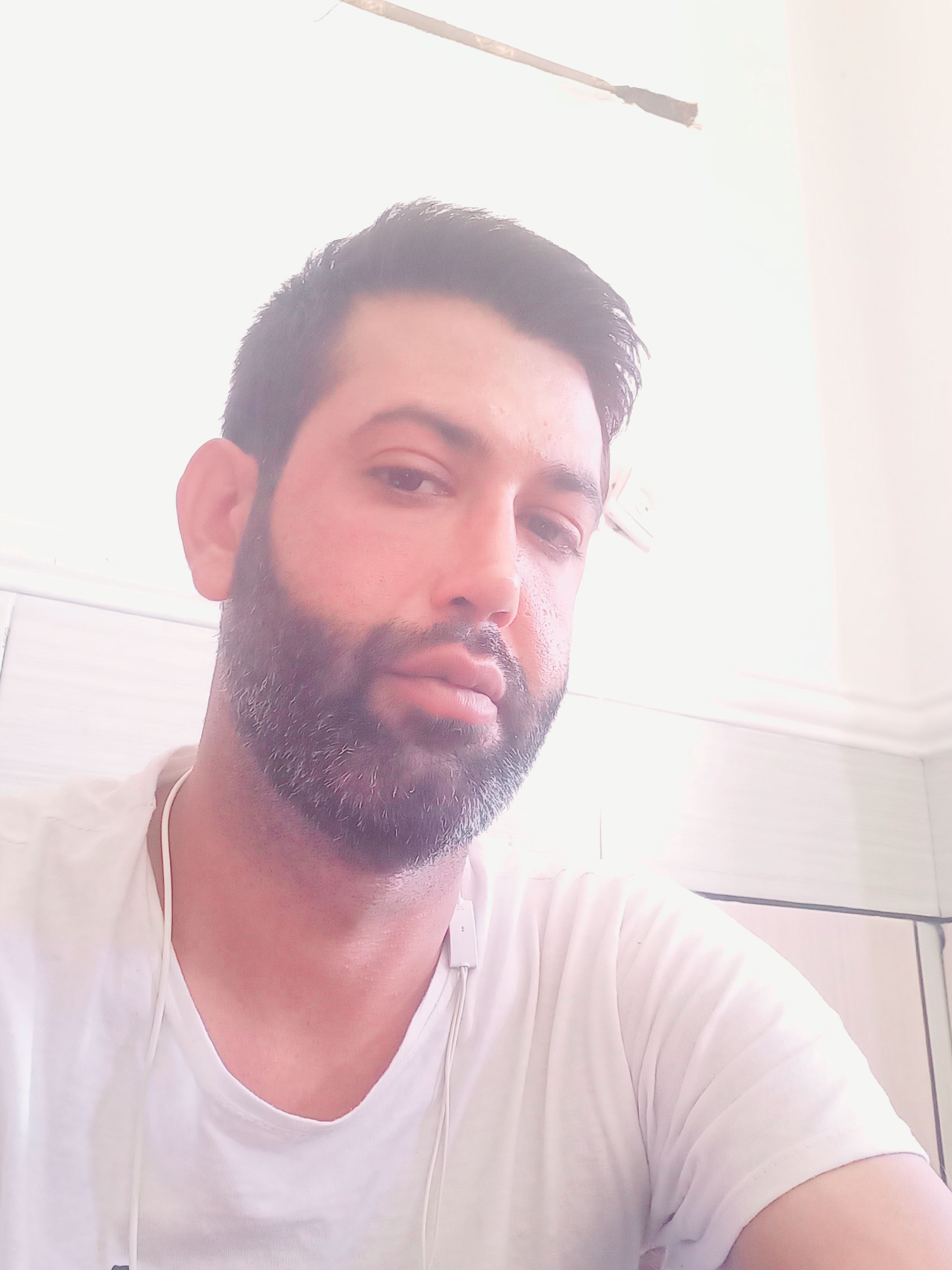 تصویر پروفایل میلاد