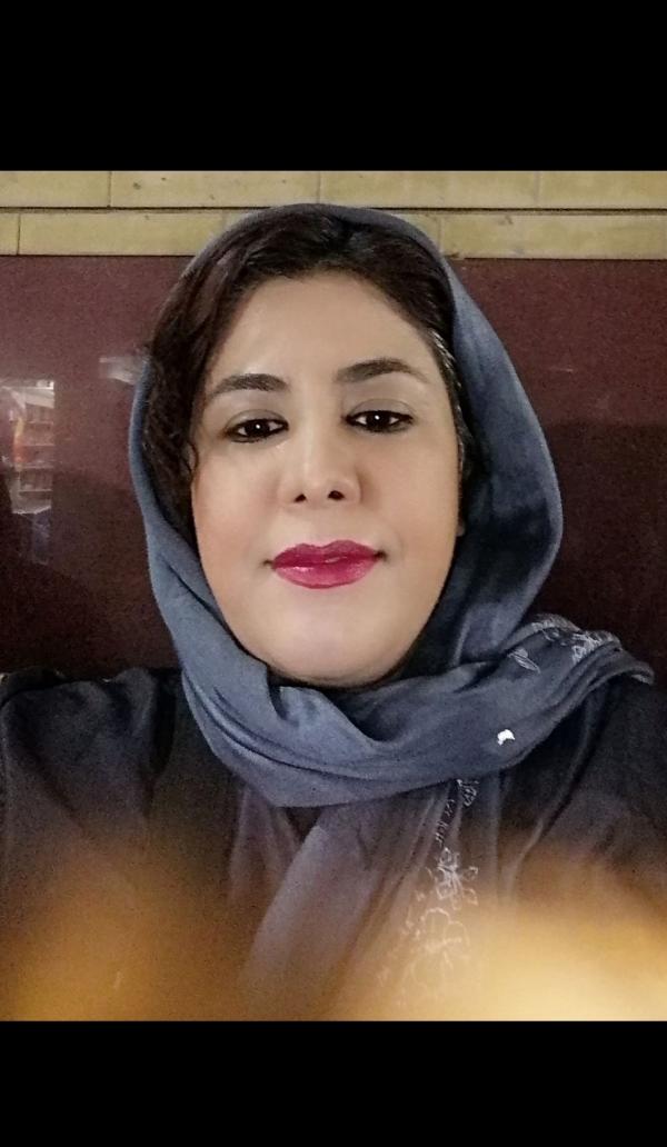 تصویر پروفایل نسترن