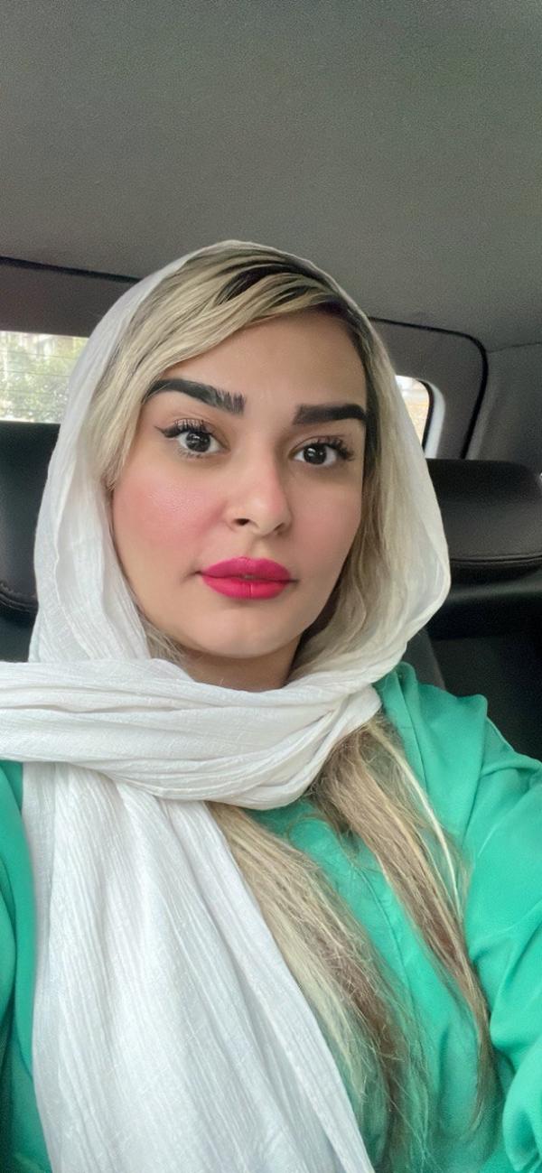 تصویر پروفایل تینا