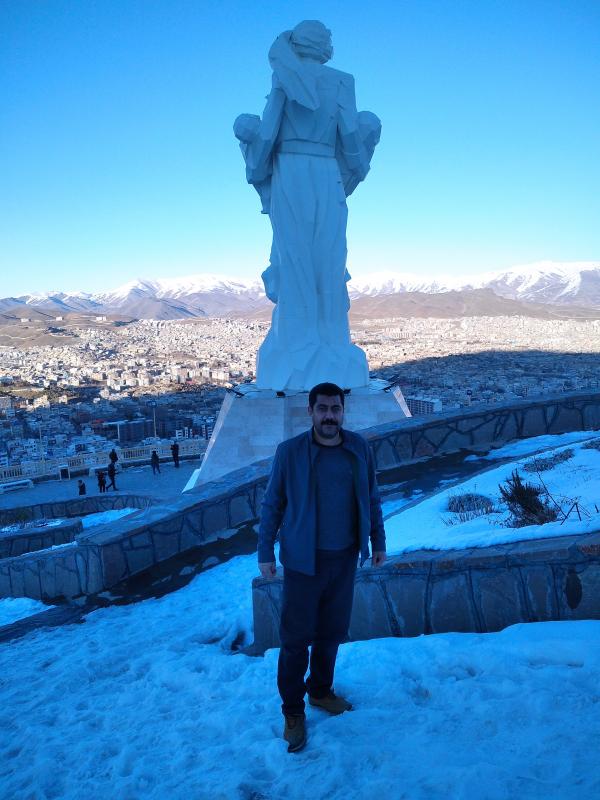 تصویر پروفایل بدون نام