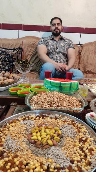تصویر پروفایل علی