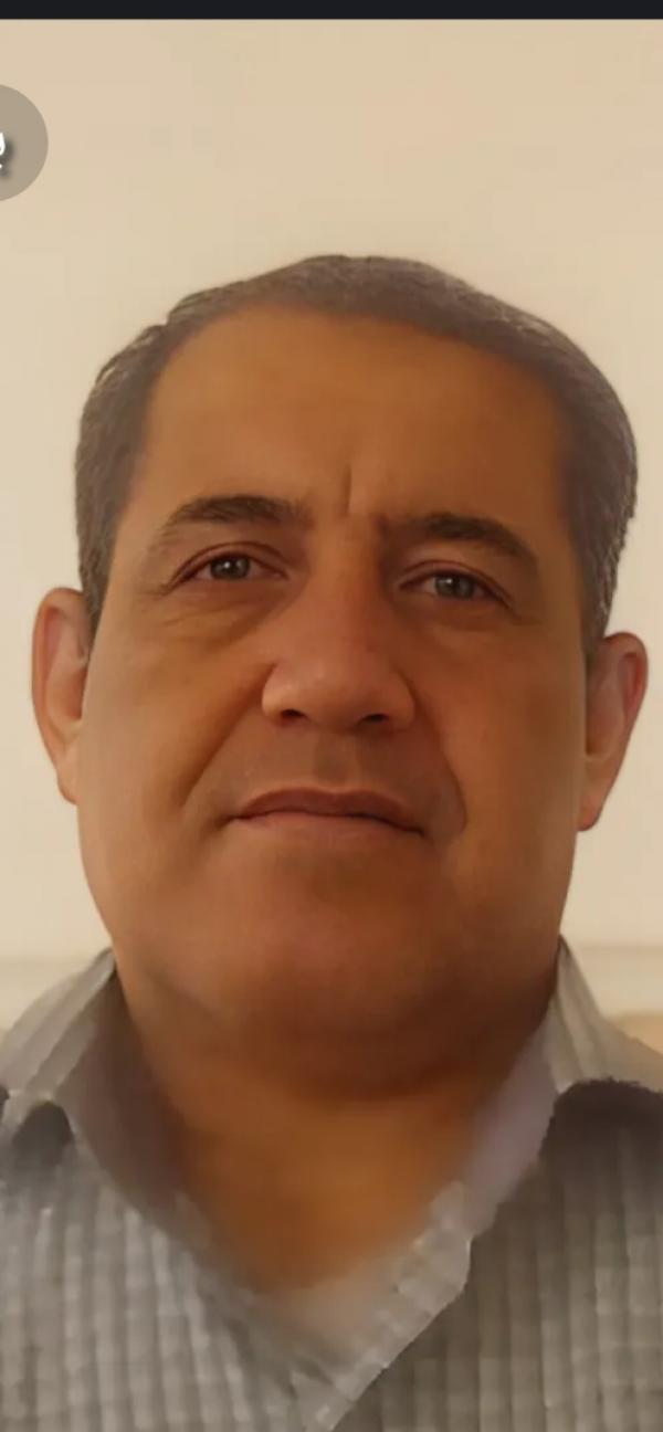 تصویر پروفایل علی
