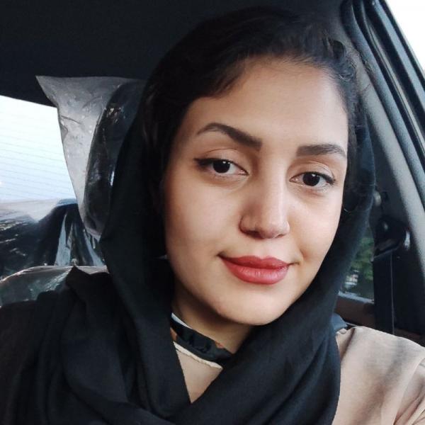 تصویر پروفایل زهرا
