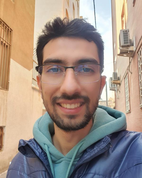 تصویر پروفایل فرزام